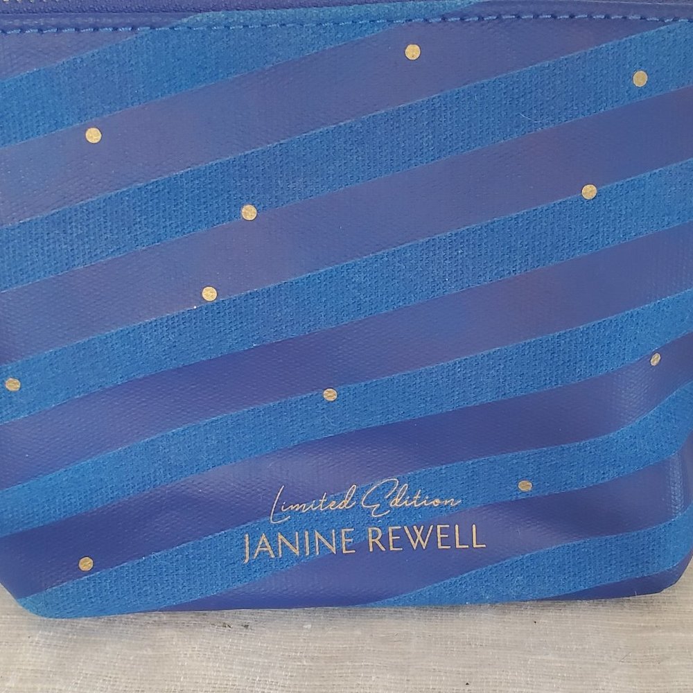 Kiehls Blue Striped Make-Up Zippered Travel Case Canvas Pouch - Picture 4 of 9